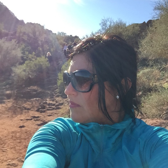 Meet your Posher, Judith - Picture 7 of 8